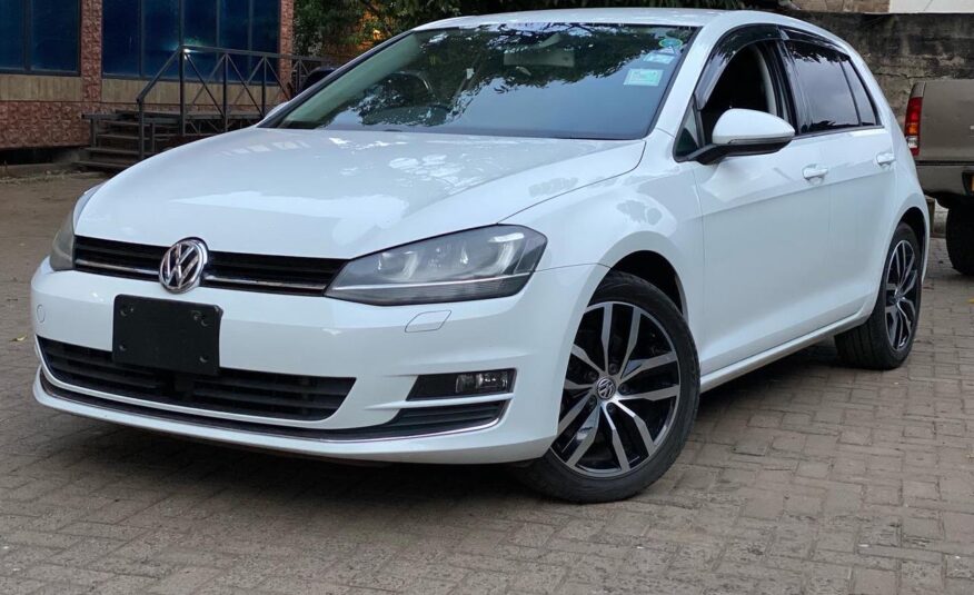 2014 Volkswagen Golf TSI