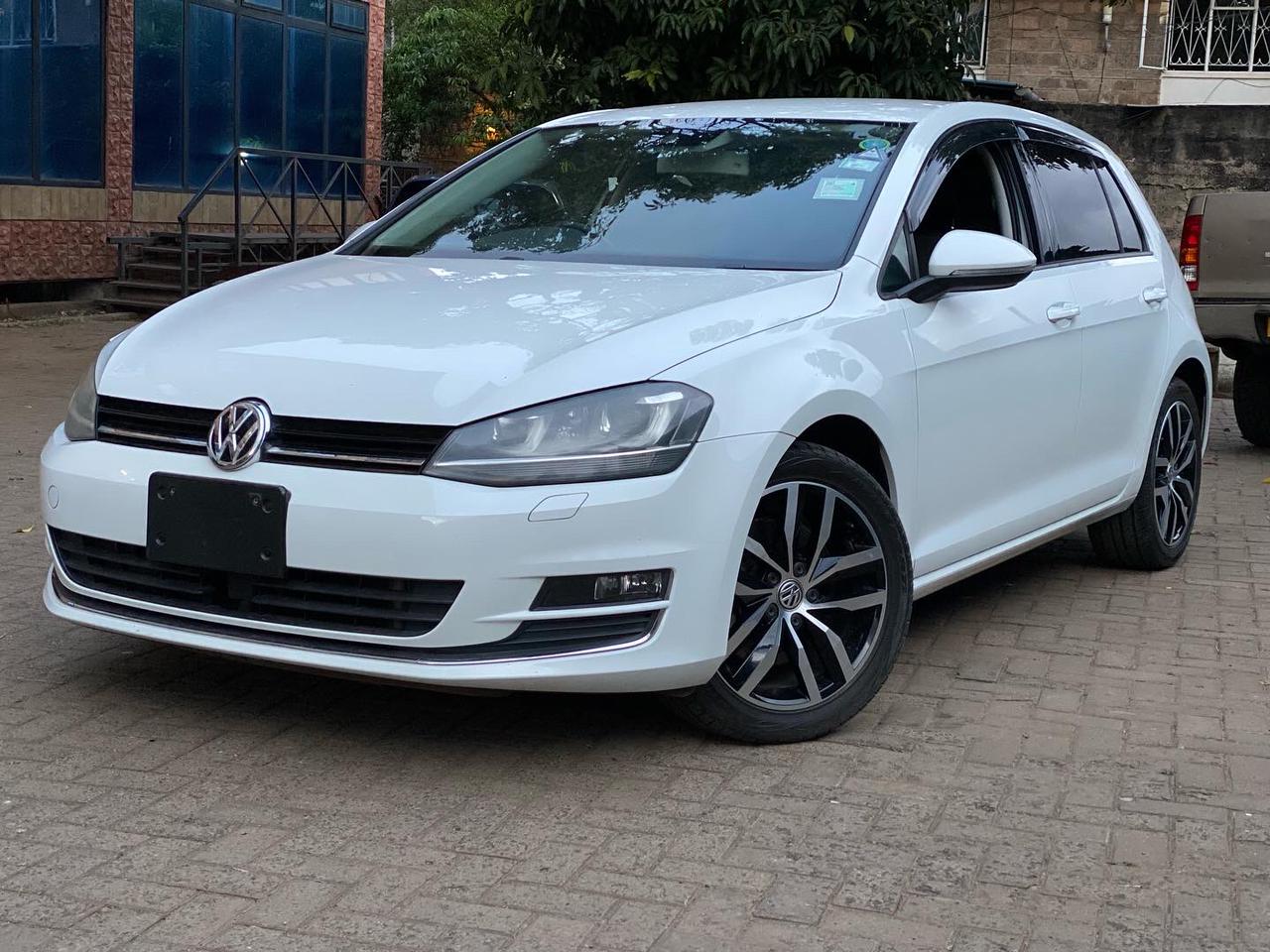 2014 Volkswagen Golf TSI