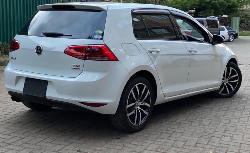 2014 Volkswagen Golf TSI