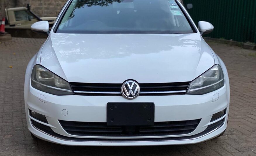 2014 Volkswagen Golf TSI