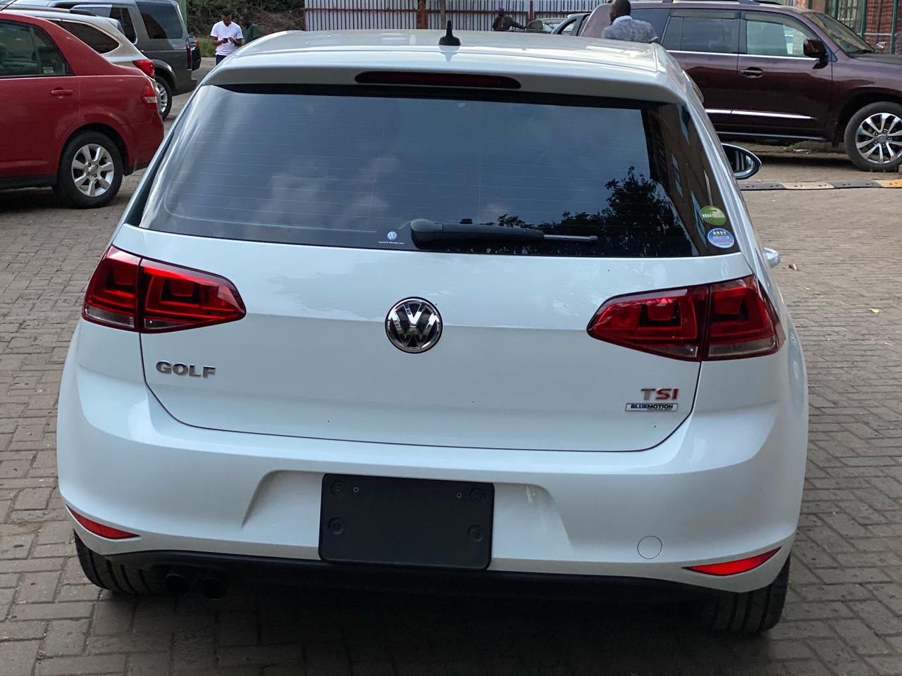 2014 Volkswagen Golf TSI