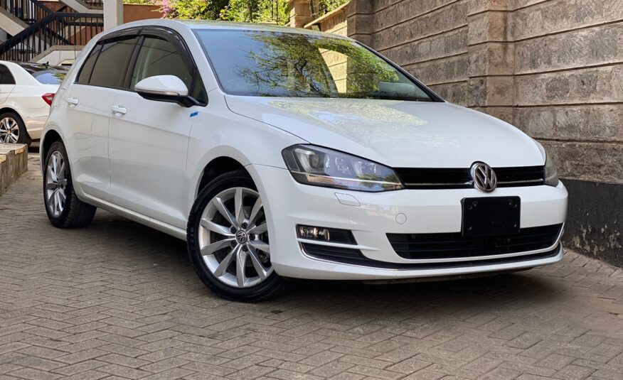 2014 Volkswagen Golf TSI Highline