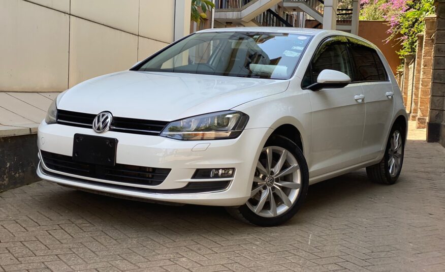 2014 Volkswagen Golf TSI Highline