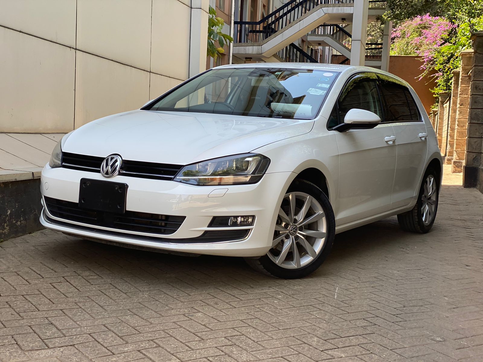 2014 Volkswagen Golf TSI Highline