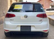 2014 Volkswagen Golf TSI Highline