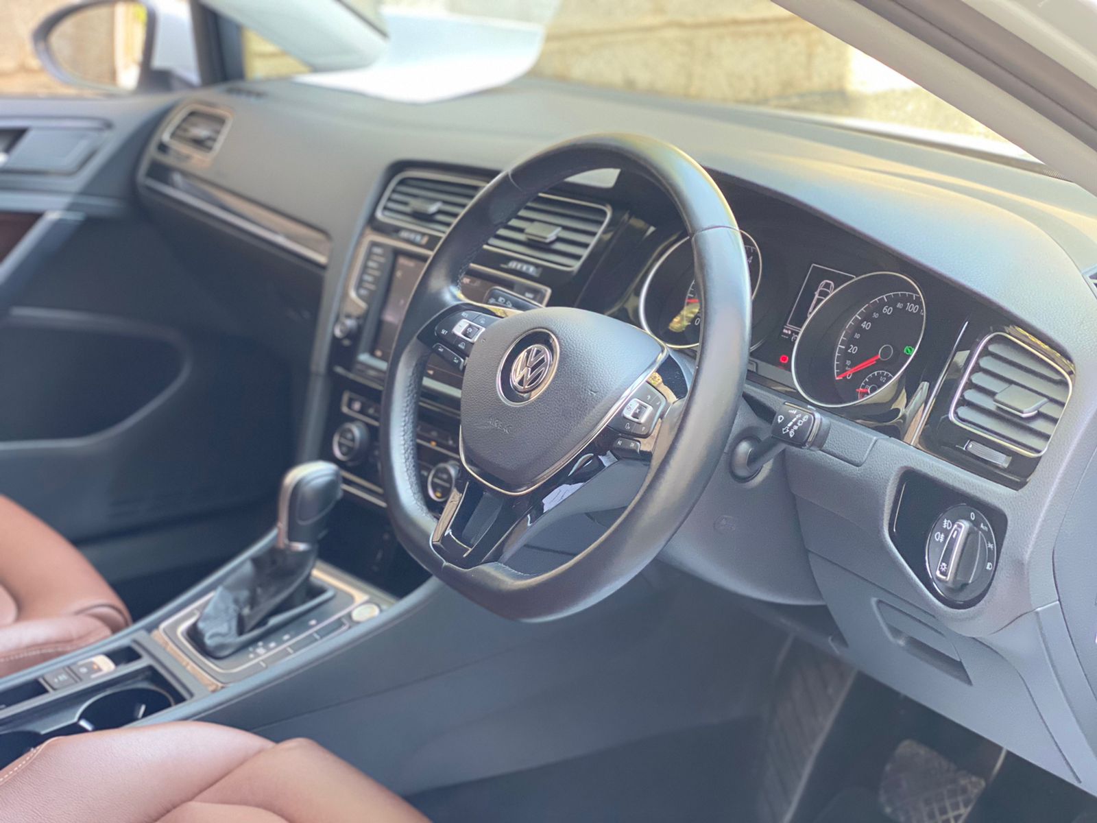 2014 Volkswagen Golf TSI Highline