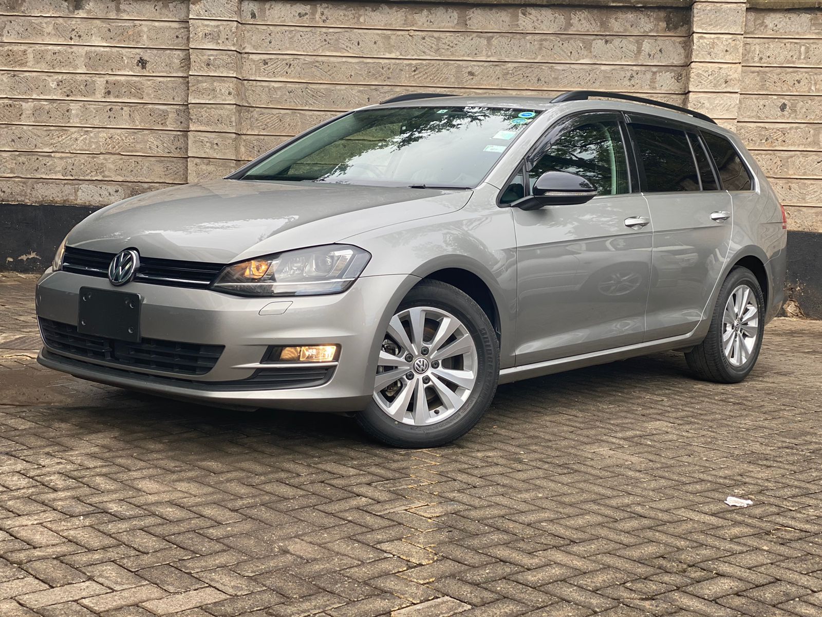 2014 Volkswagen Golf TSI Variant
