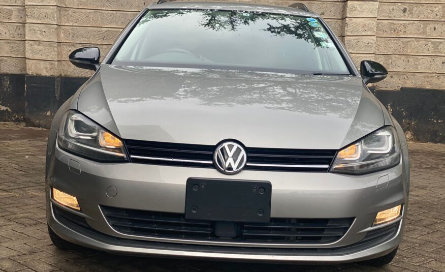 2014 Volkswagen Golf TSI Variant