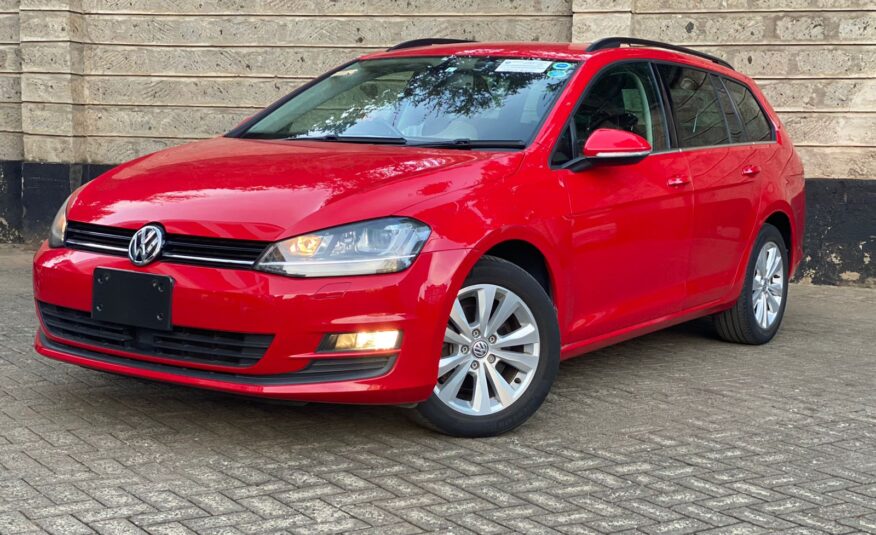 2014 Volkswagen Golf TSI Variant