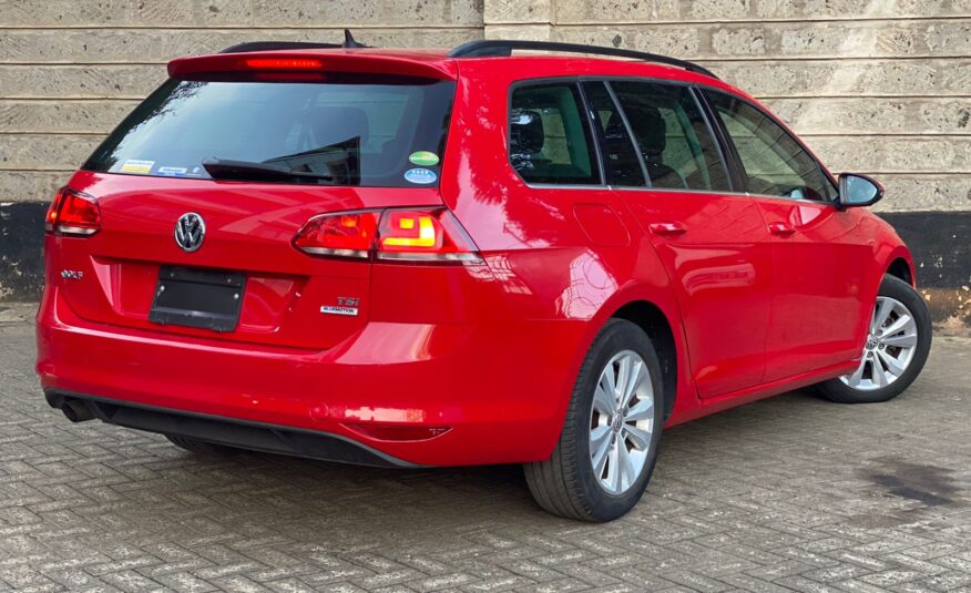2014 Volkswagen Golf TSI Variant