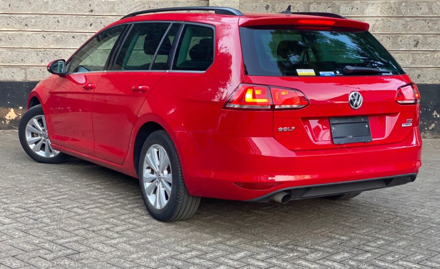 2014 Volkswagen Golf TSI Variant