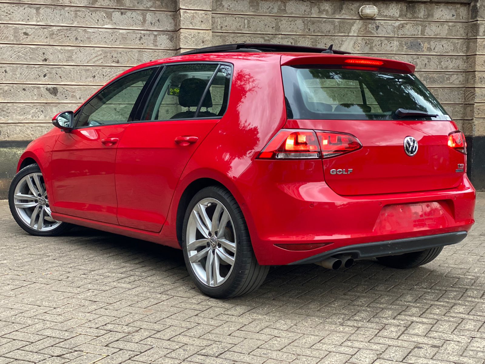 2014 Volkswagen Golf TSI
