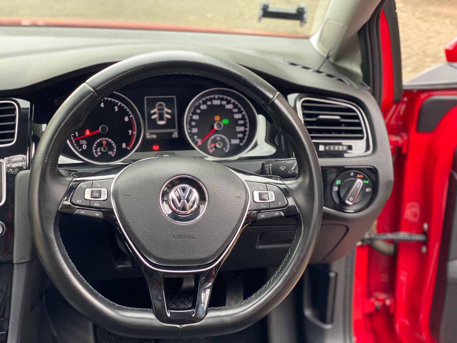 2014 Volkswagen Golf TSI