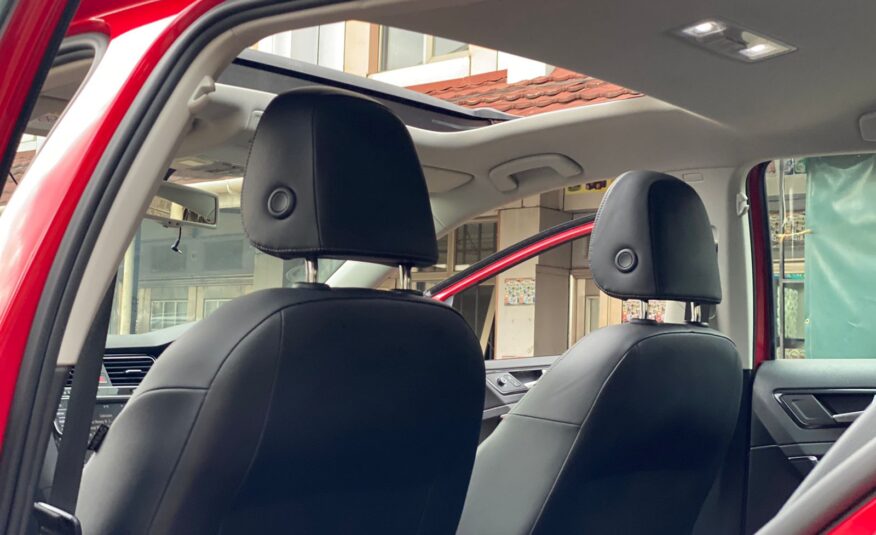 2014 Volkswagen Golf TSI