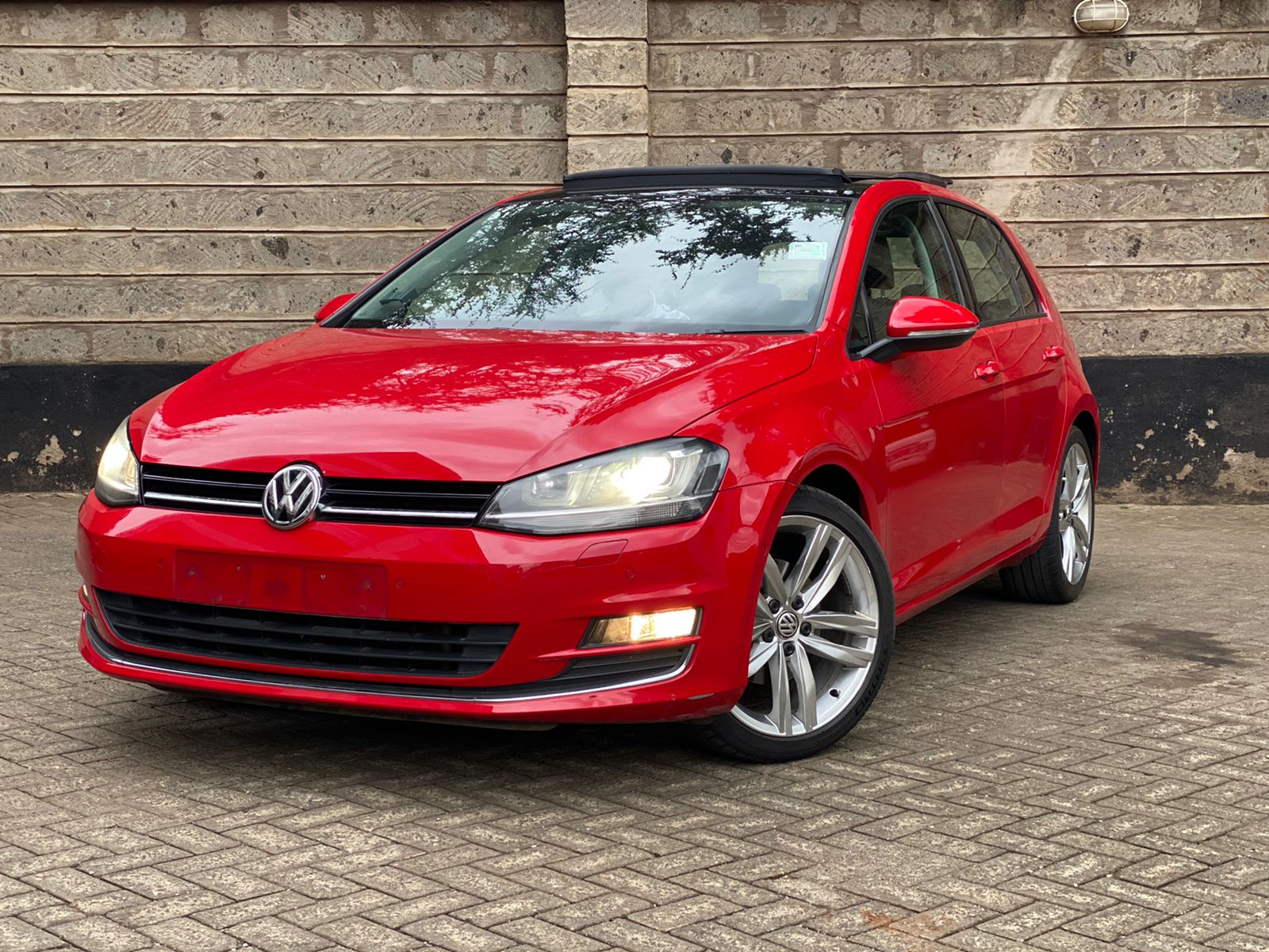 2014 Volkswagen Golf TSI