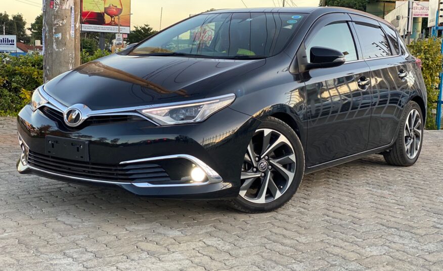 2015 Toyota Auris GR
