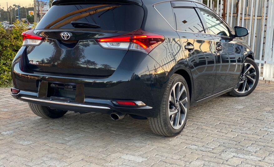 2015 Toyota Auris GR