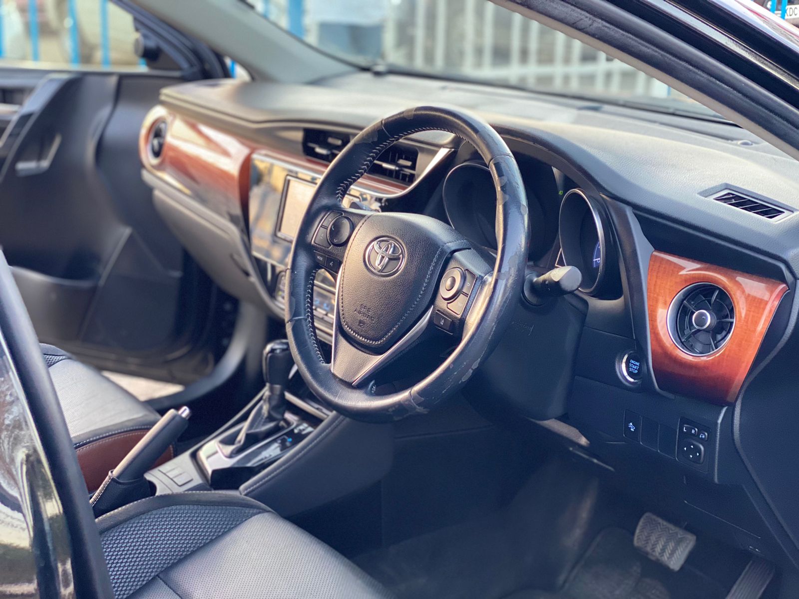 2015 Toyota Auris GR