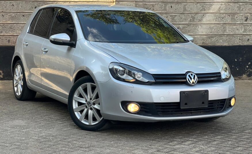 2011 Volkswagen Golf TSI Highline