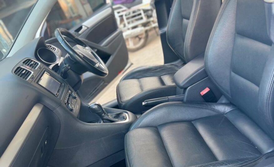 2011 Volkswagen Golf TSI Highline