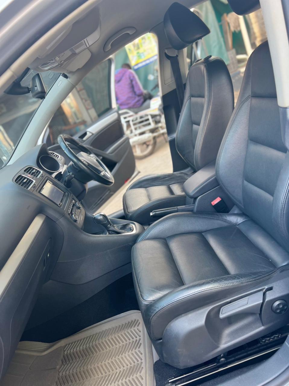 2011 Volkswagen Golf TSI Highline