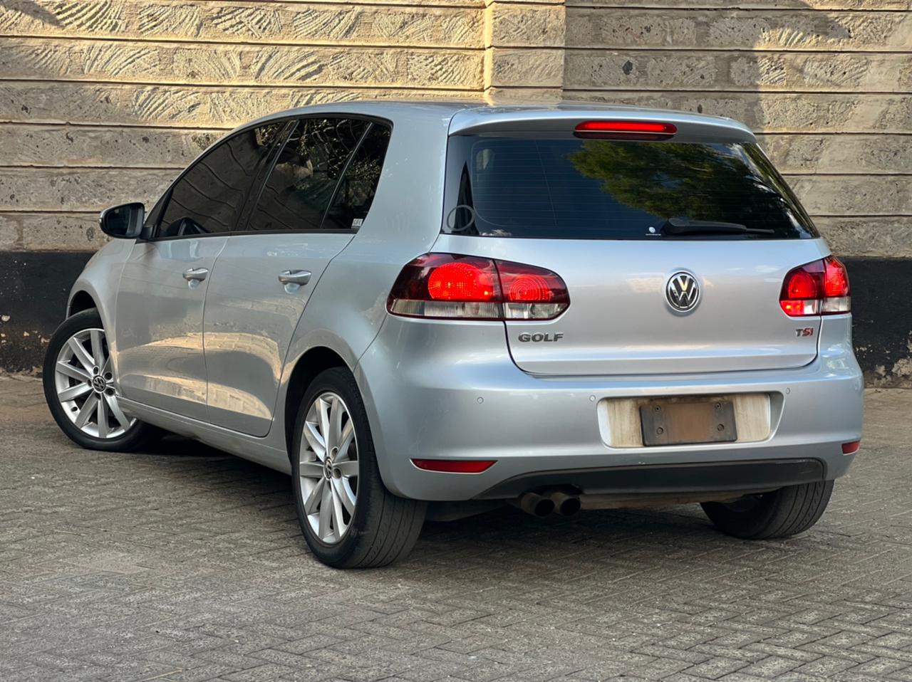 2011 Volkswagen Golf TSI Highline