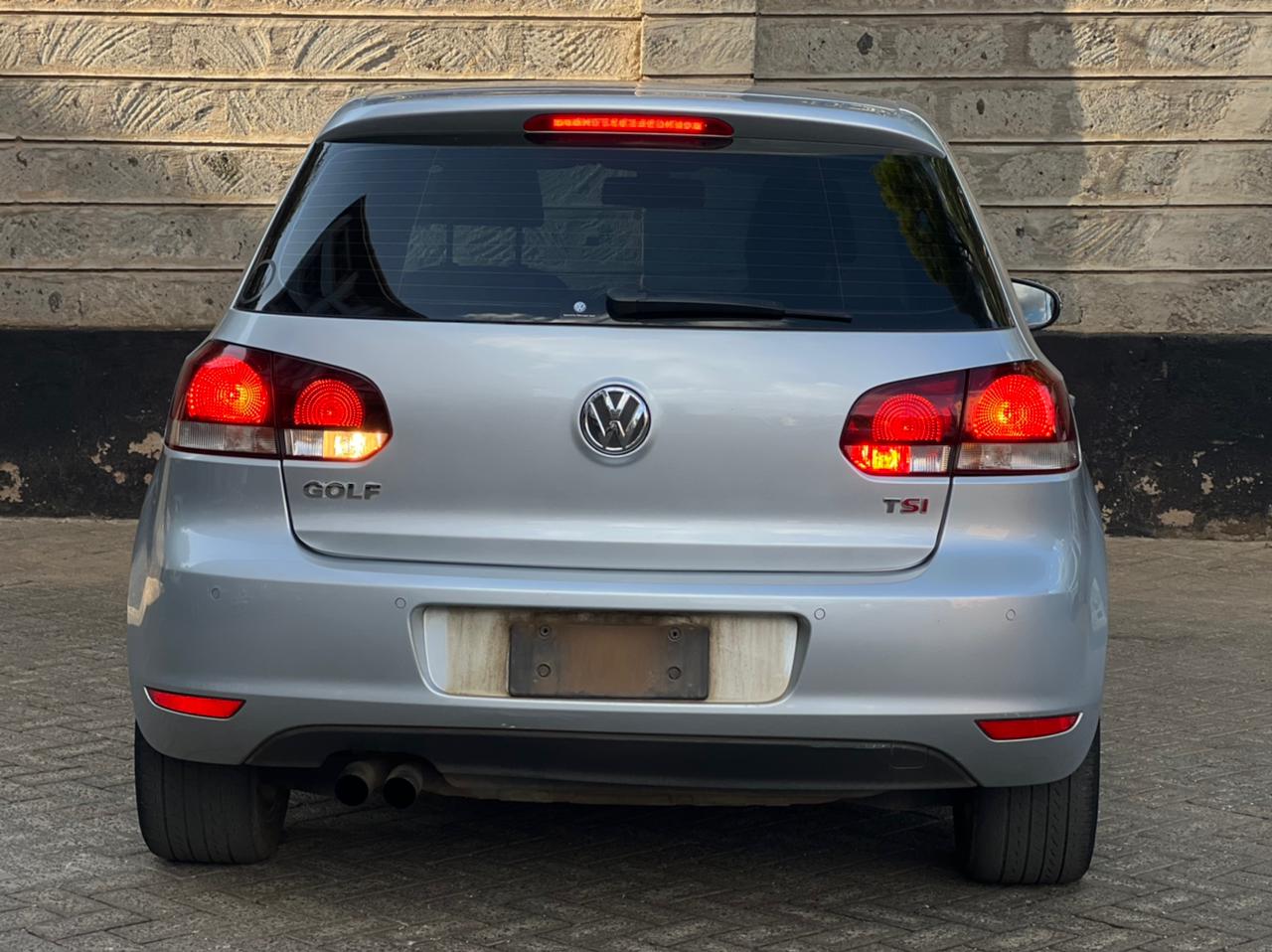 2011 Volkswagen Golf TSI Highline