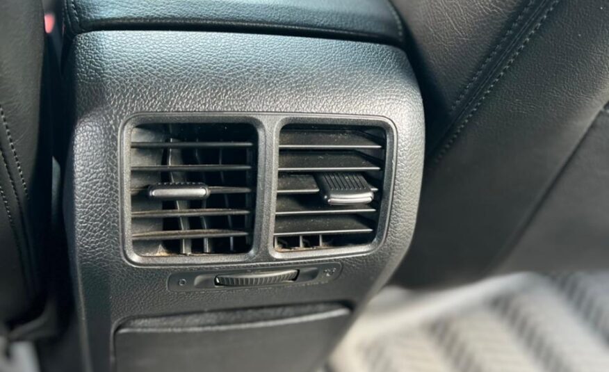 2011 Volkswagen Golf TSI Highline