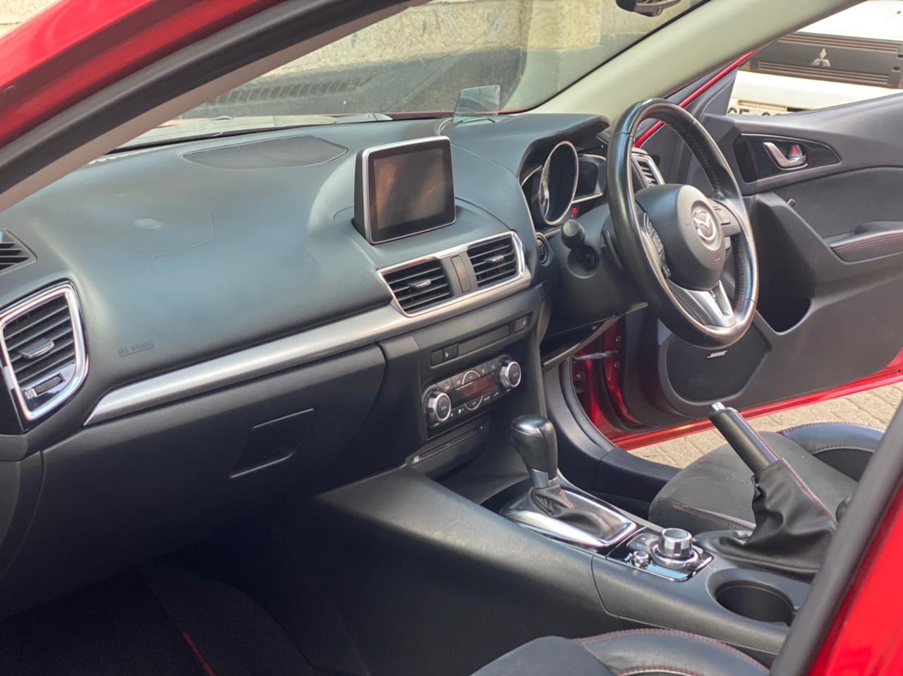 2014 Mazda Axela Hatchback