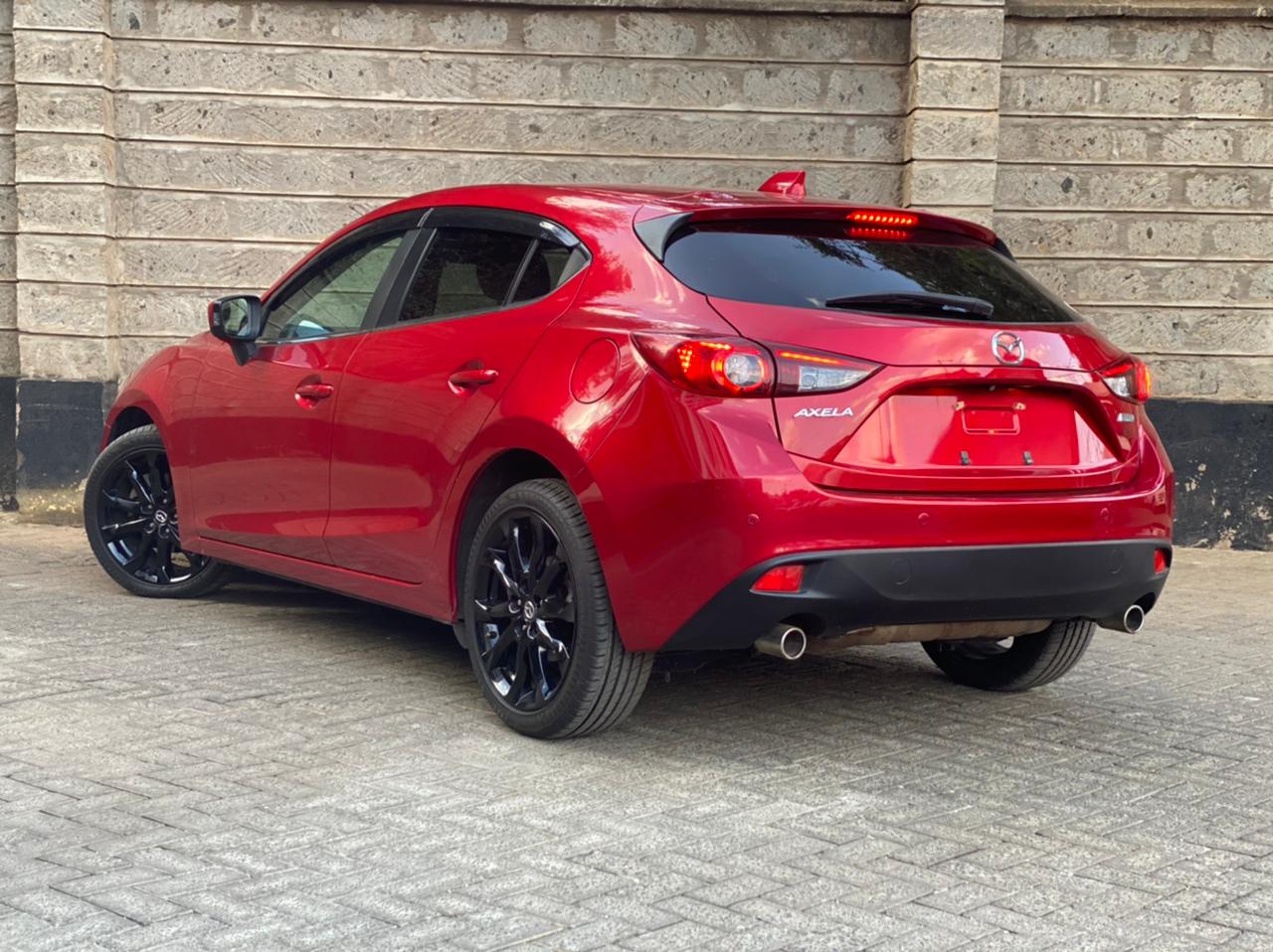 2014 Mazda Axela Hatchback