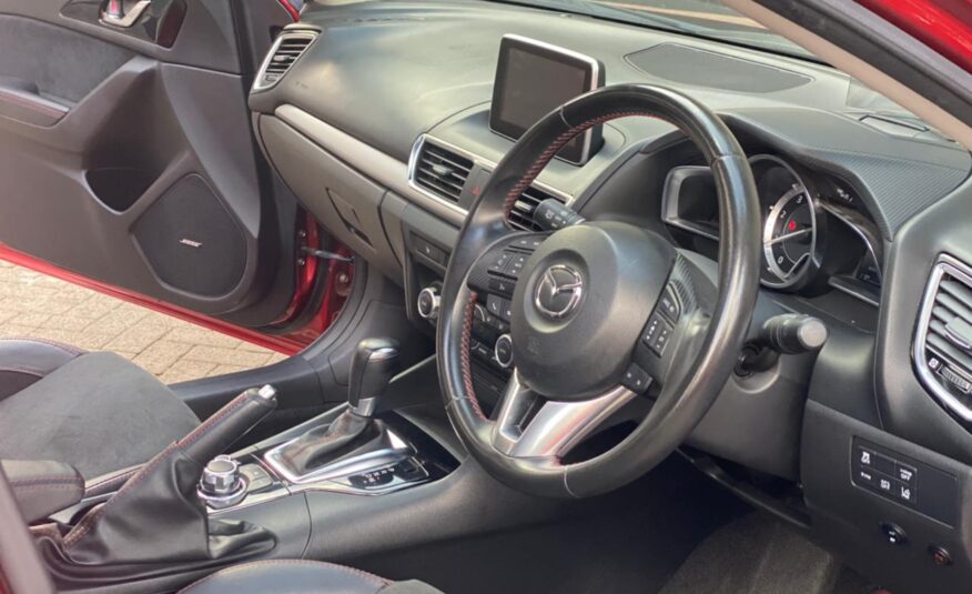 2014 Mazda Axela Hatchback