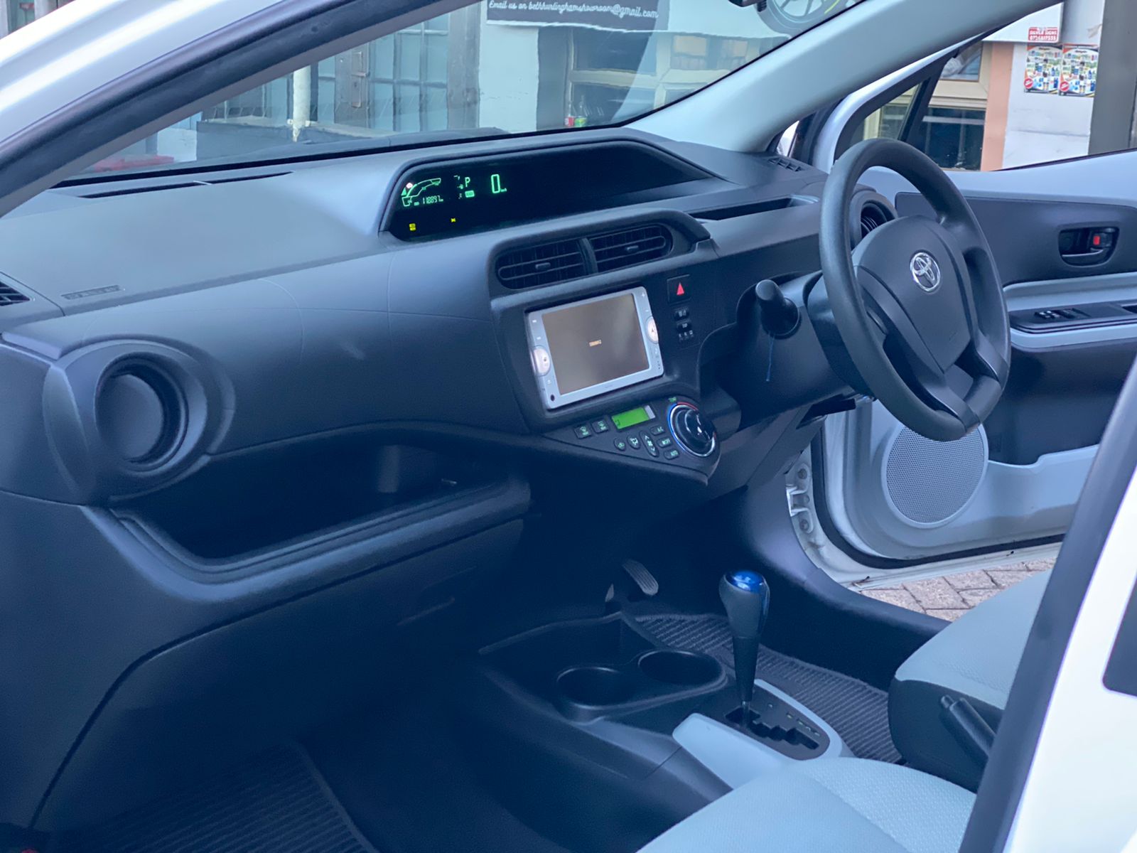 2014 Toyota Aqua