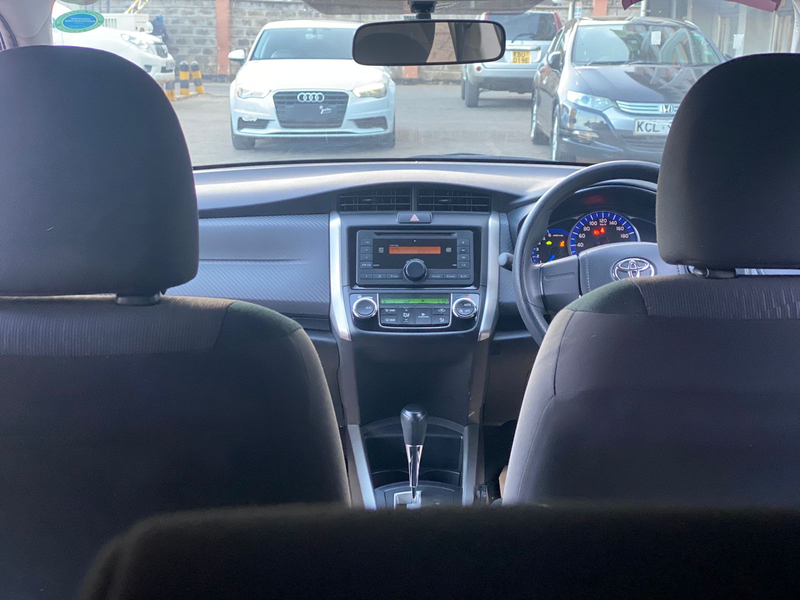 2014 Toyota Fielder