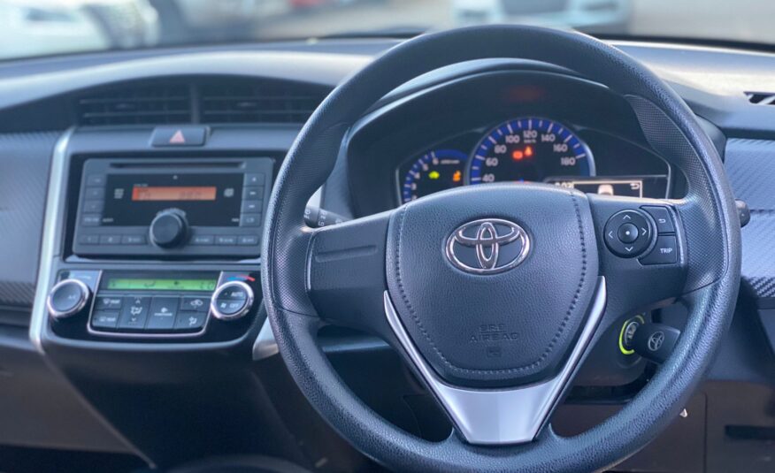 2014 Toyota Fielder