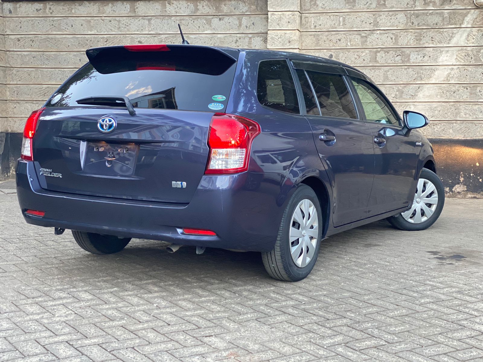 2014 Toyota Fielder