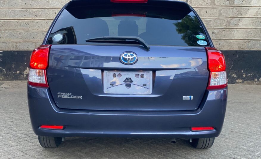 2014 Toyota Fielder