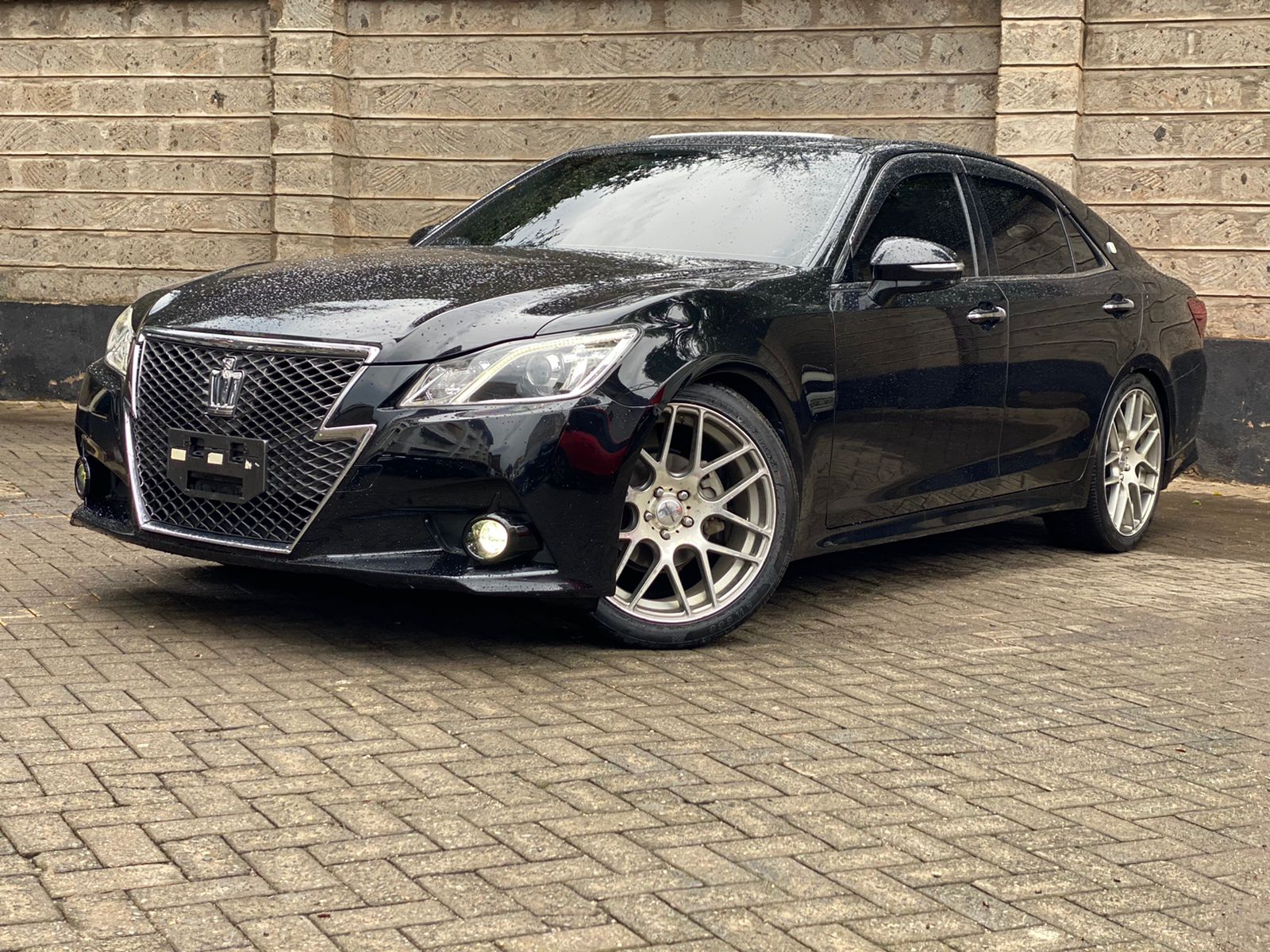 2014 Toyota Royal Crown Athlete S