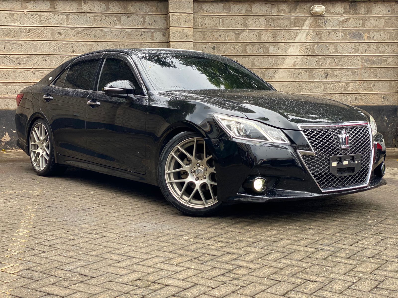 2014 Toyota Royal Crown Athlete S