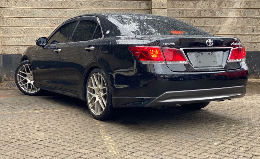 2014 Toyota Royal Crown Athlete S