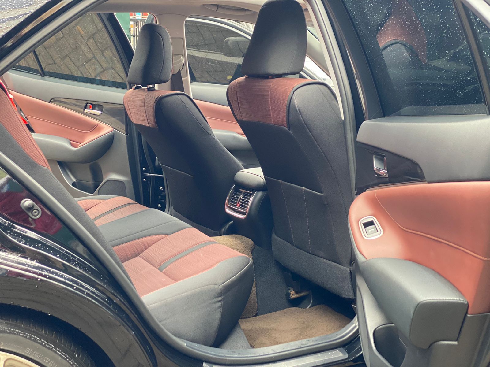 2014 Toyota Royal Crown Athlete S