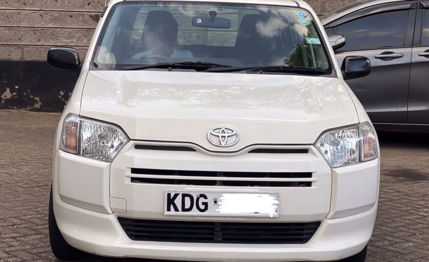 2014 Toyota Succeed