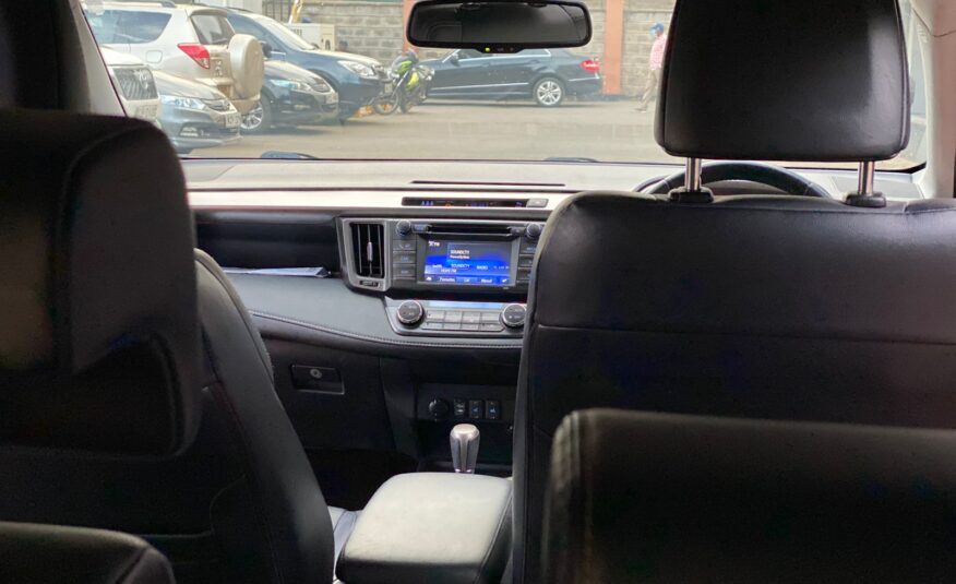2015 Toyota RAV4 (New Shape)