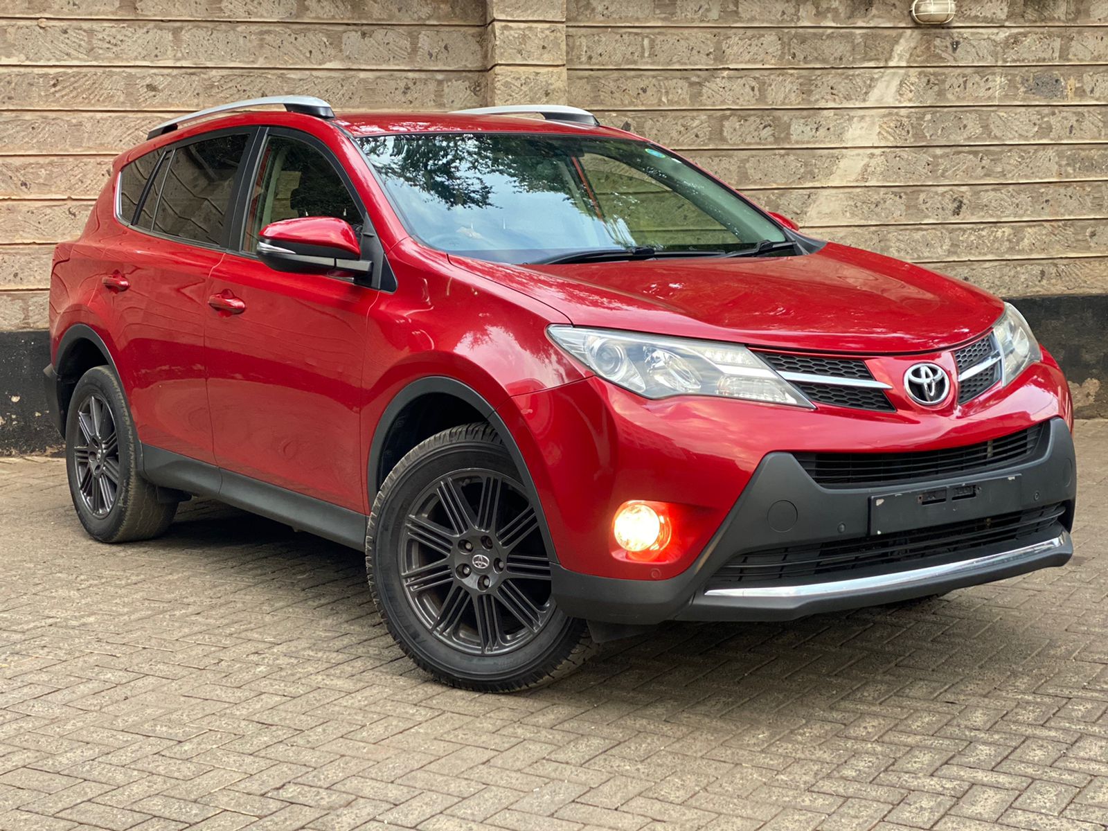 2015 Toyota RAV4 (New Shape)