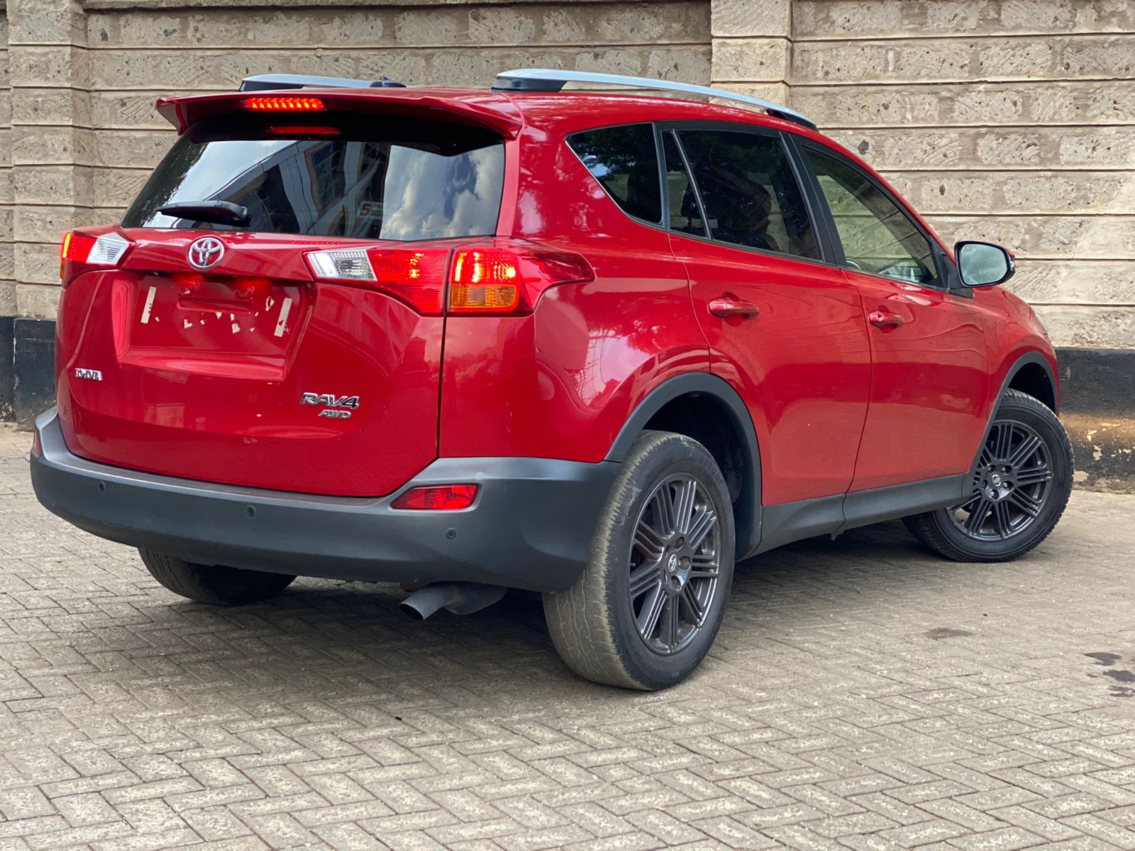 2015 Toyota RAV4 (New Shape)