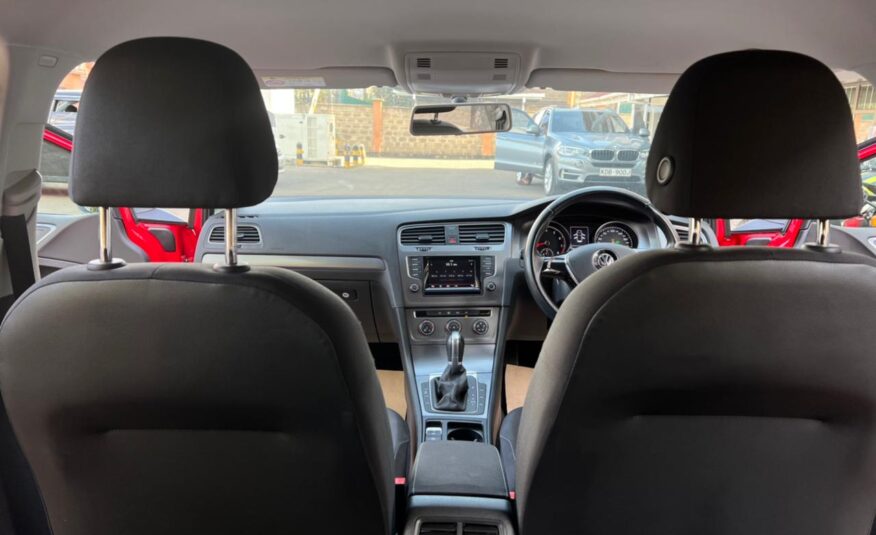2015 Volkswagen Golf TSI