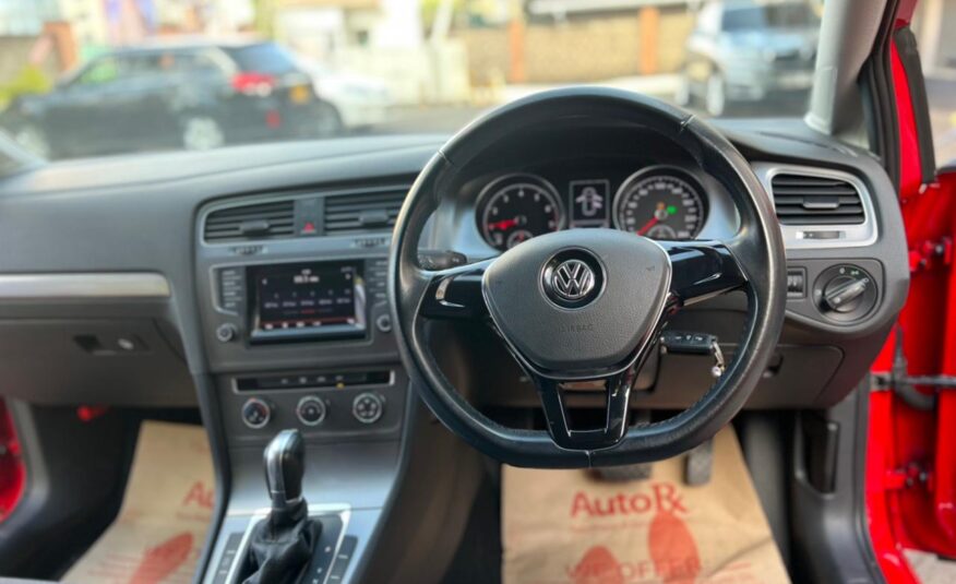 2015 Volkswagen Golf TSI