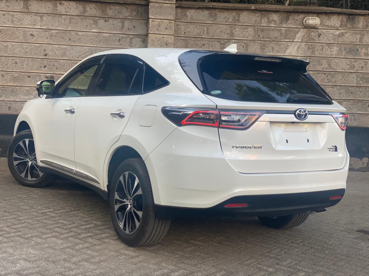 2016 Toyota Harrier Premium
