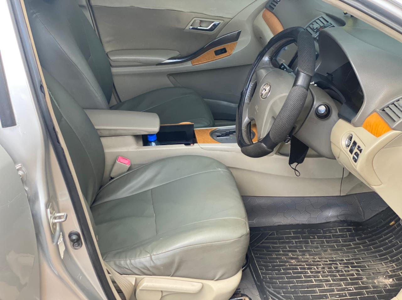 2009 Toyota Premio