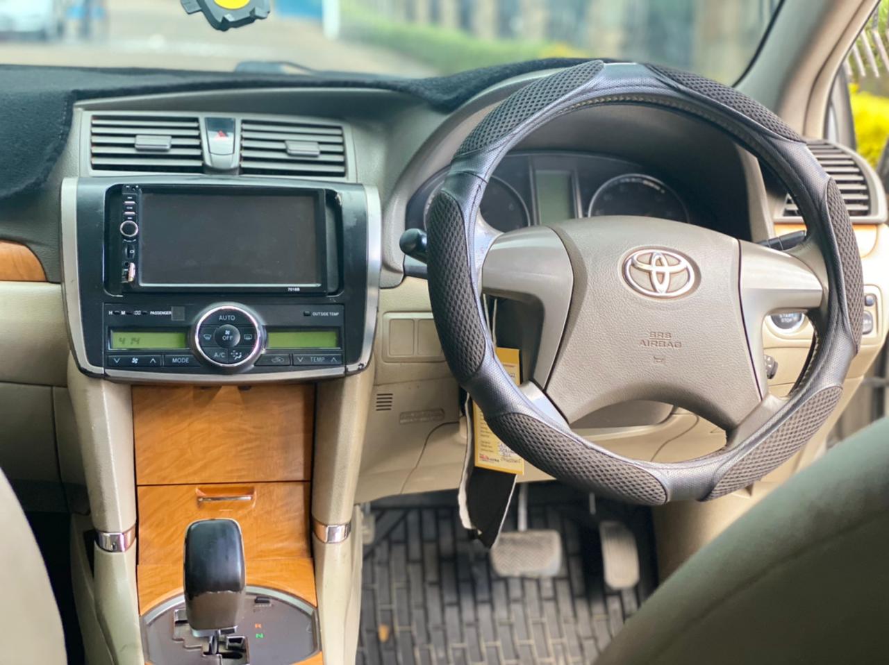 2009 Toyota Premio