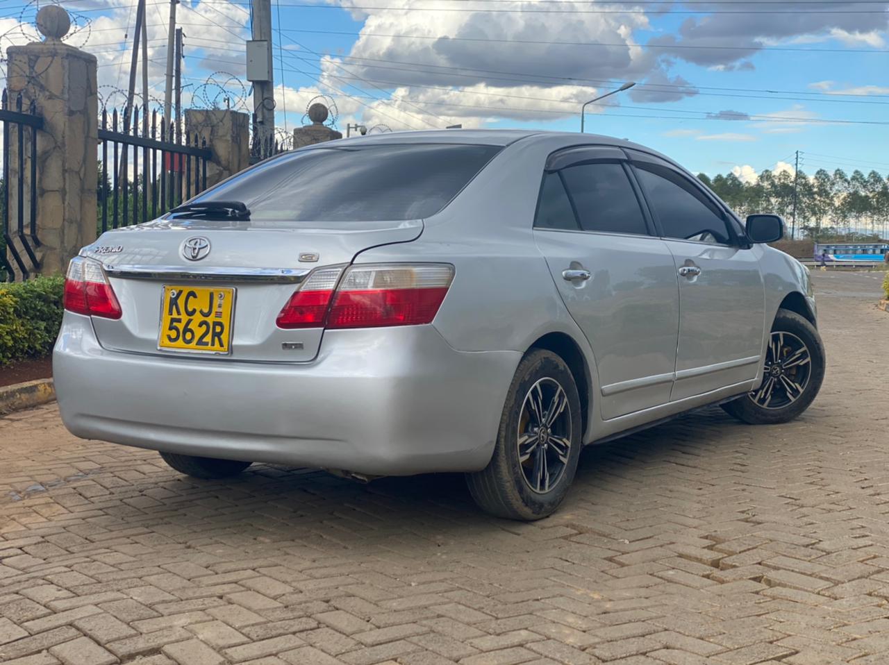 2009 Toyota Premio